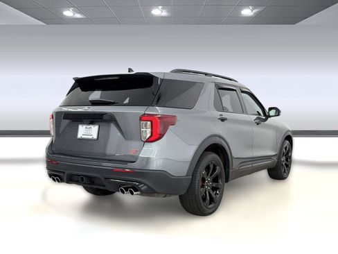 Used 2023 Ford Explorer ST w/ Equipment Group 401A AWD/4WD image 9