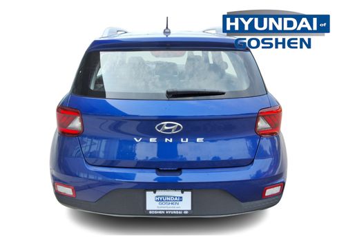 Used 2023 Hyundai Venue SEL FWD image 7