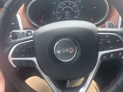 Used 2018 Jeep Grand Cherokee Summit w/ Platinum Series Group image 12