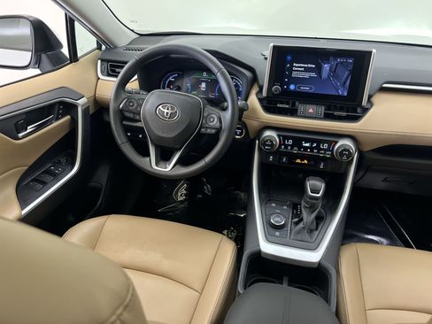 Used 2024 Toyota RAV4 XLE Premium w/ Weather Package AWD/4WD image 33