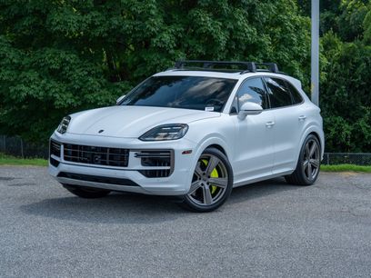 Certified 2025 Porsche Cayenne Turbo
