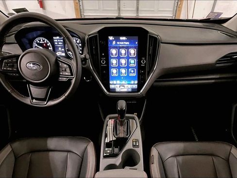 Used 2024 Subaru Crosstrek 2.5i Limited w/ Crosstrek Mirror Package image 14