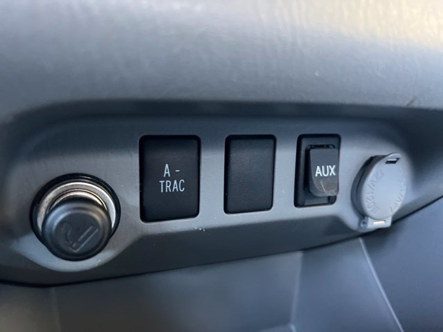 Used 2010 Toyota Tacoma 4x4 Access Cab V6 image 17