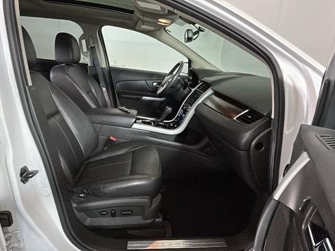 Used 2014 Ford Edge Limited w/ Equipment Group 301A FWD image 35