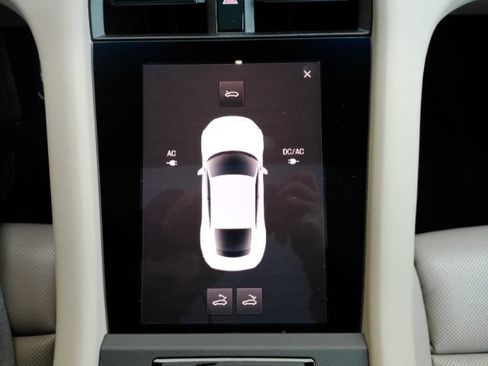 Used 2022 Porsche Taycan RWD image 44