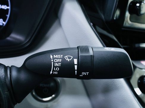 Used 2024 Toyota Corolla SE image 13