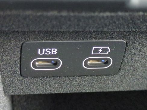 New 2026 Genesis GV70 2.5T Advanced AWD/4WD image 19