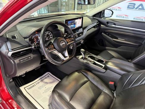Used 2023 Nissan Altima 2.5 SR w/ SR Premium Package FWD image 29