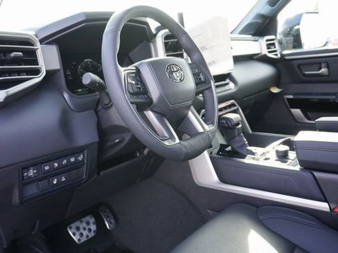 New 2025 Toyota Tundra Limited image 24