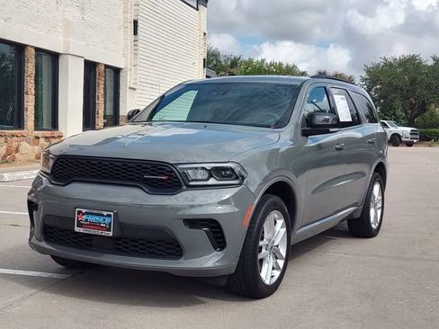 Used 2024 Dodge Durango GT AWD/4WD image 7