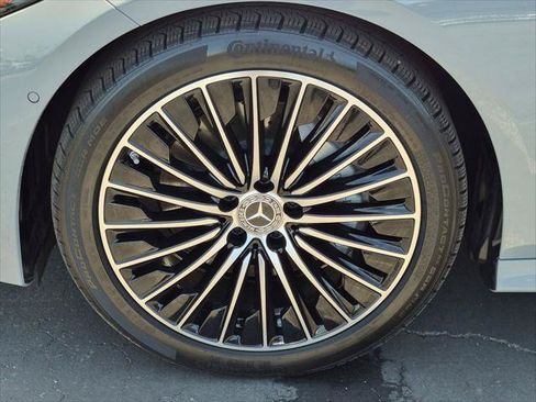 Used 2026 Mercedes-Benz CLE 300 4MATIC Coupe image 9