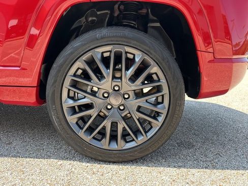 Certified 2022 Jeep Compass Limited image 46