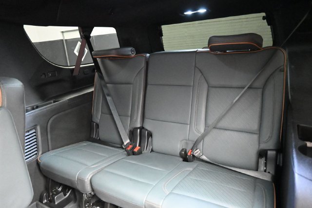 Used 2026 GMC Yukon XL AT4 w/ AT4 Premium Plus Package AWD/4WD image 25