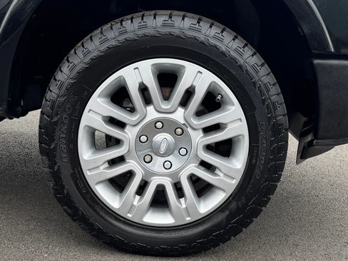 Used 2013 Ford F150 Platinum AWD/4WD image 10