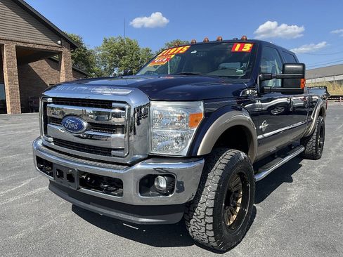 Used 2013 Ford F250 Lariat w/ Lariat Interior Pkg AWD/4WD image 38