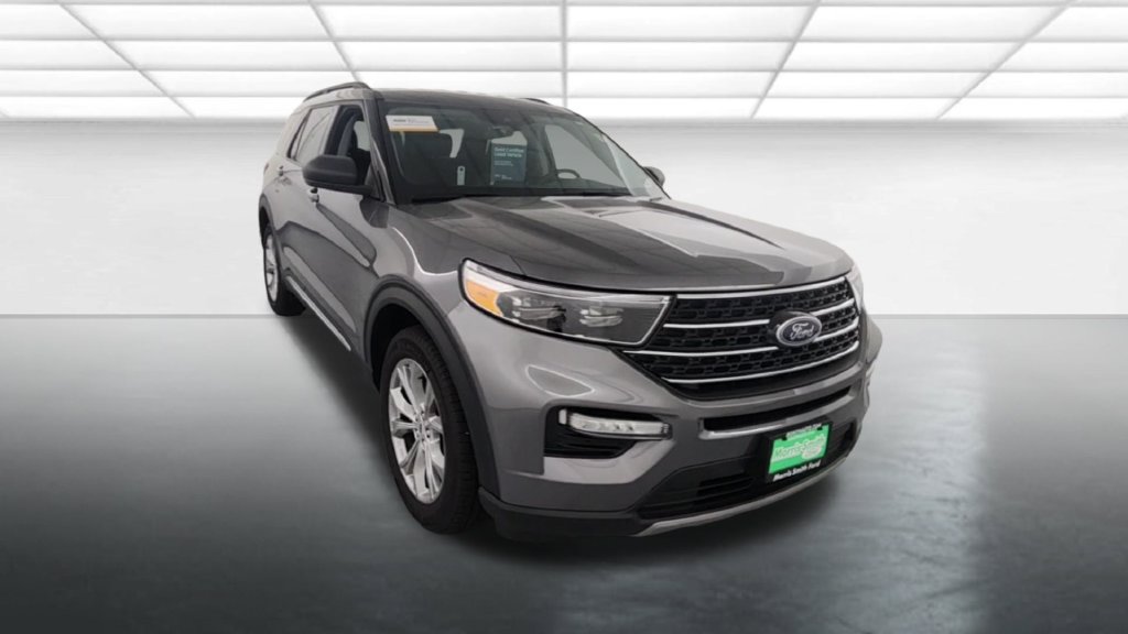 Certified 2024 Ford Explorer XLT w/ Equipment Group 202A AWD/4WD image 10