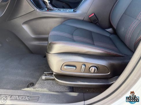 Certified 2022 Chevrolet Equinox RS w/ Infotainment Package image 20