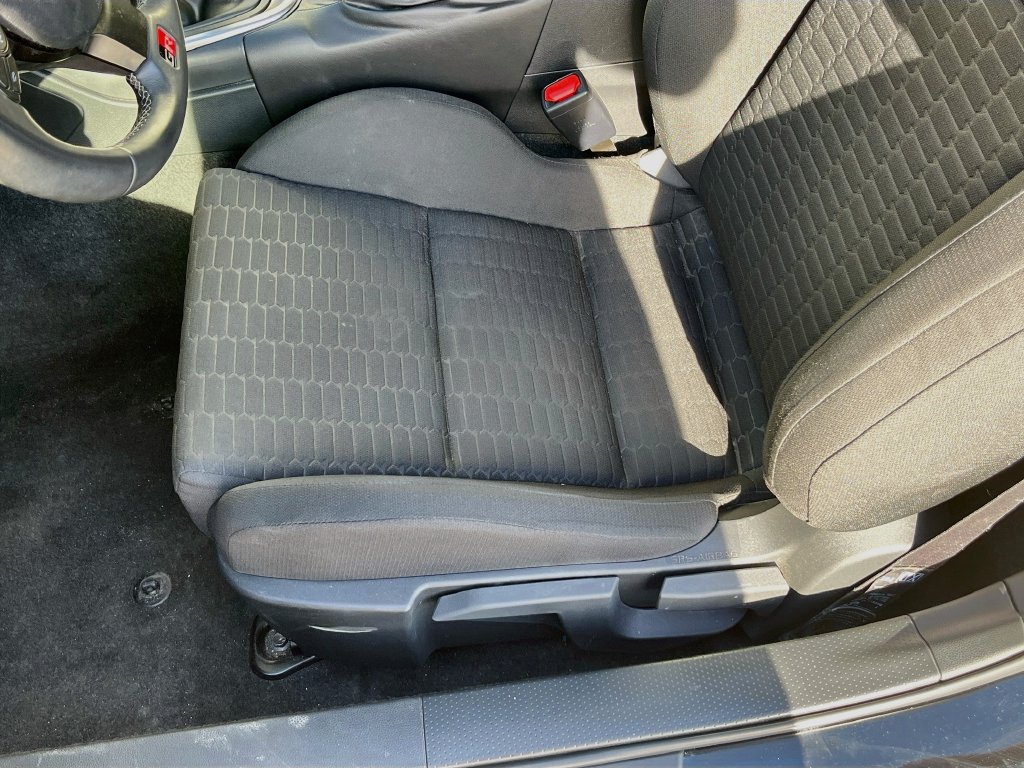 Used 2024 Toyota GR86 RWD image 18