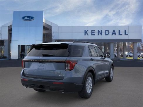 Used 2026 Ford Explorer Active image 8