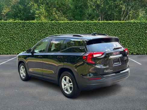 Used 2022 GMC Terrain SLE w/ Driver Convenience Package FWD image 6