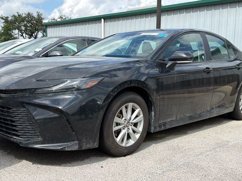 Certified 2025 Toyota Camry LE FWD image 15