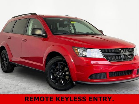 Used 2020 Dodge Journey SE w/ SE Popular Equipment Group FWD image 3