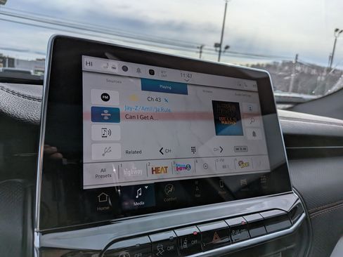 New 2026 Jeep Compass Trailhawk w/ Sun, Sound & Navigation Group image 21