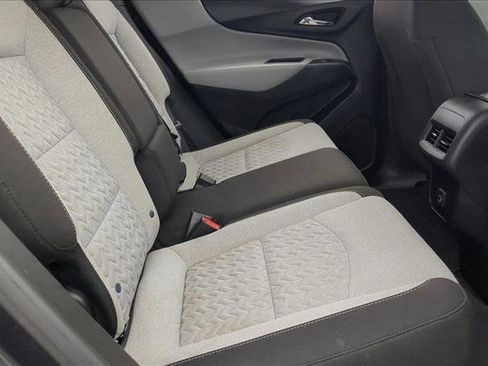 Used 2022 Chevrolet Equinox LT FWD image 25