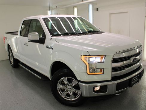 Used 2016 Ford F150 Lariat w/ Equipment Group 502A Luxury AWD/4WD image 8