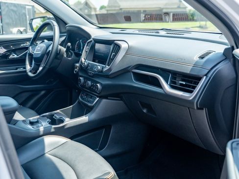 Used 2023 GMC Terrain AT4 AWD/4WD image 17