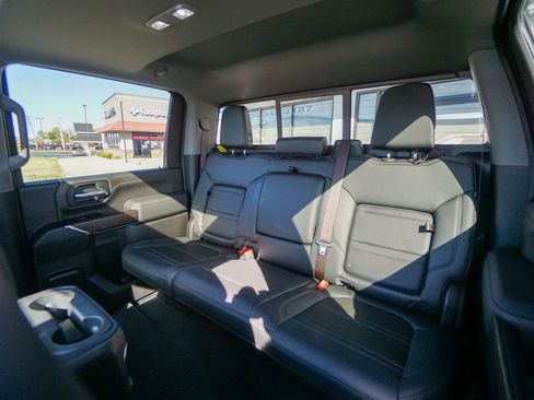 Used 2023 GMC Sierra 3500 Denali w/ Denali Ultimate Package image 36