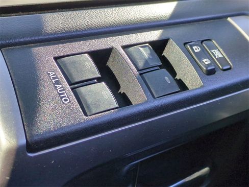 Used 2019 Toyota 4Runner SR5 Premium image 24