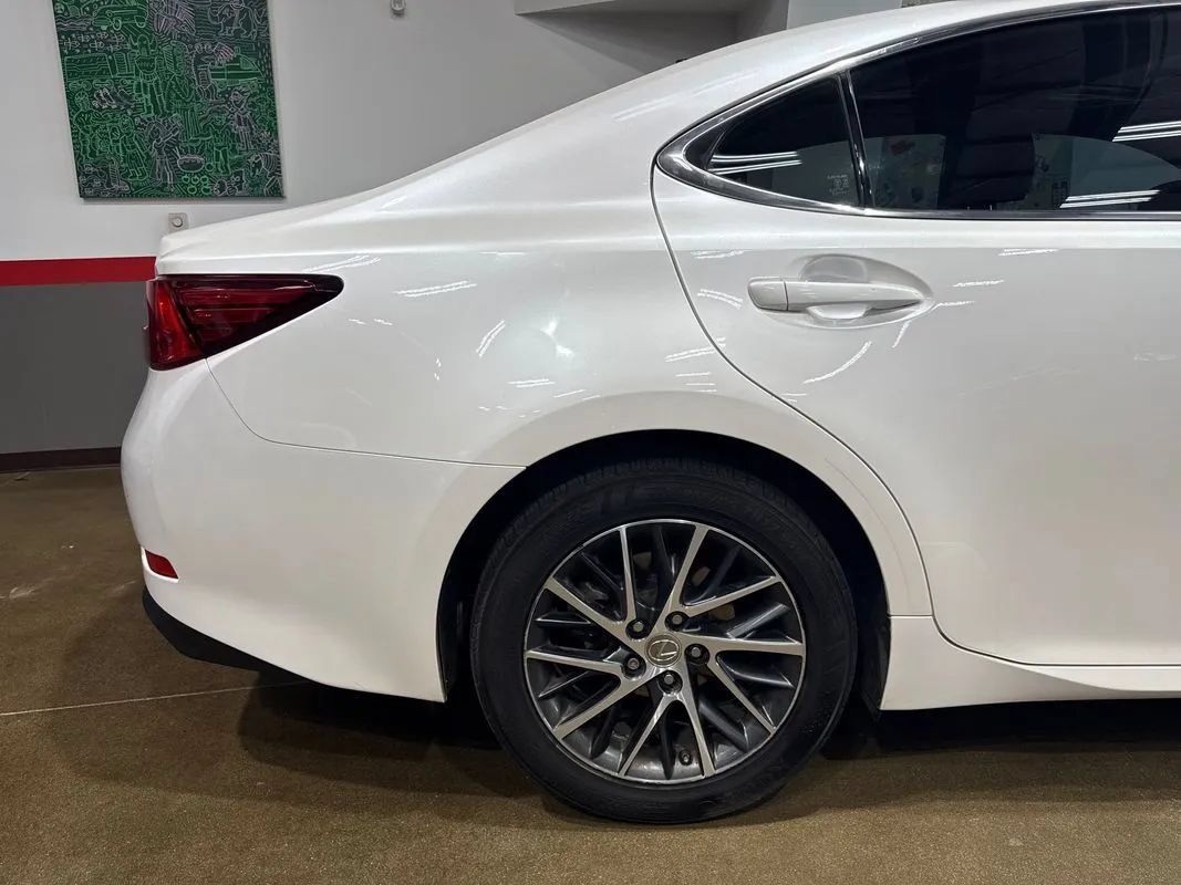 Used 2017 Lexus ES 350 w/ Navigation System Package FWD image 64