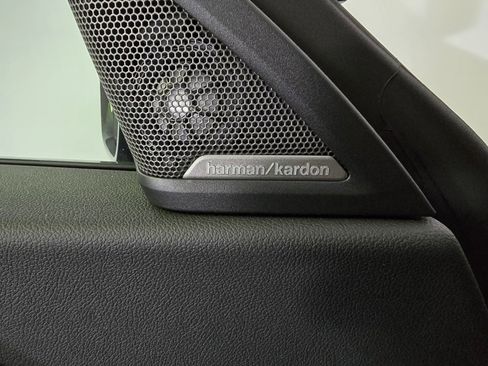 Used 2024 BMW M2 w/ Lighting Package image 9