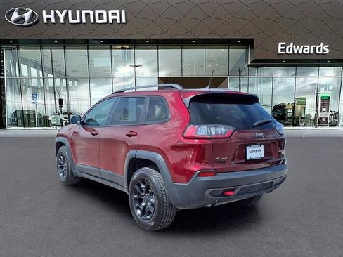 Used 2019 Jeep Cherokee Trailhawk w/ Cold Weather Group AWD/4WD image 5