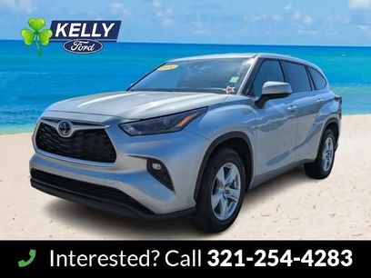 Used 2024 Toyota Highlander LE