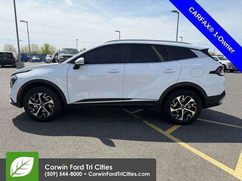 Used 2024 Kia Sportage EX image 13