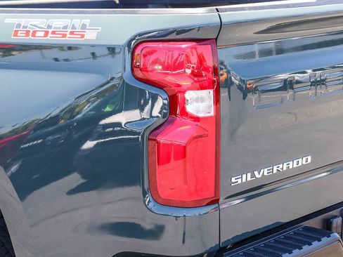 Used 2026 Chevrolet Silverado 1500 LT Trail Boss w/ Safety Package AWD/4WD image 7