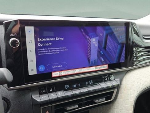 Certified 2025 Toyota Camry XLE FWD image 24