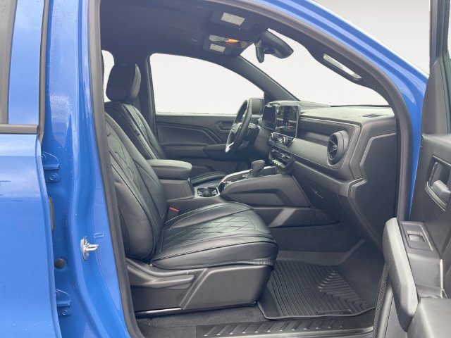 Used 2026 Chevrolet Colorado Trail Boss AWD/4WD image 15