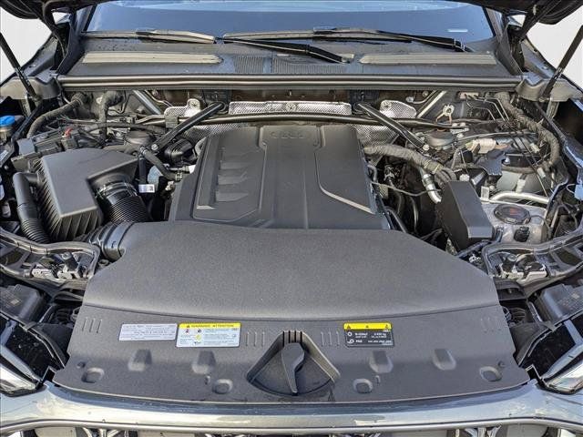 New 2025 Audi Q5 Premium Plus w/ Premium Plus AWD/4WD image 16