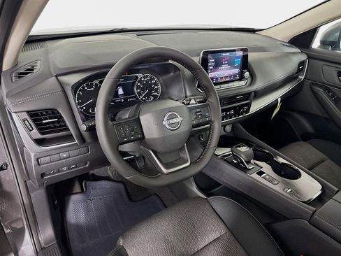 New 2026 Nissan Rogue SV w/ Cold Weather Package image 9