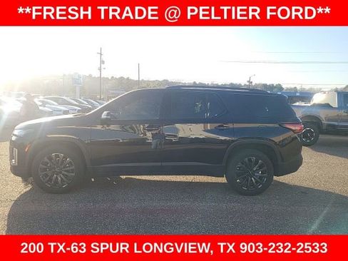 Used 2023 Chevrolet Traverse RS w/ LPO, Floor Liner Package image 5