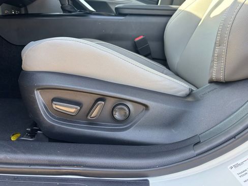 Certified 2025 Toyota Camry SE image 12