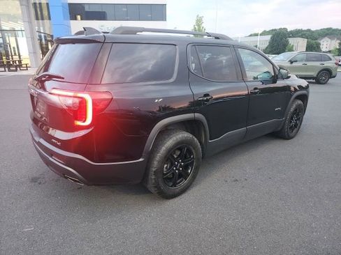 Used 2022 GMC Acadia AT4 w/ Technology Package AWD/4WD image 8