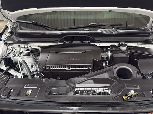 Used 2025 Honda Pilot TrailSport image 26