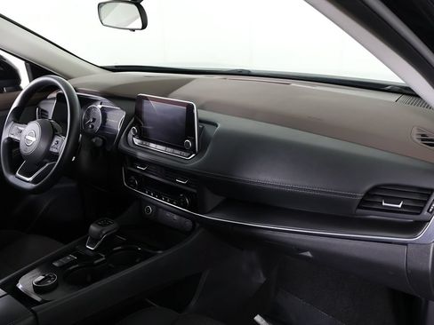 Used 2023 Nissan Rogue SV AWD/4WD image 25