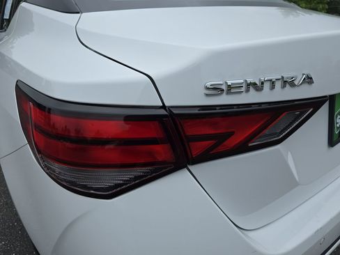 Used 2022 Nissan Sentra SV image 35