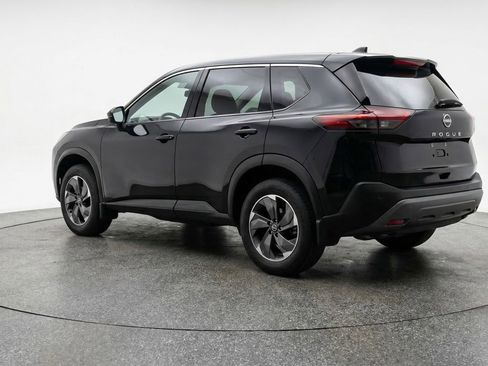Used 2025 Nissan Rogue SV AWD/4WD image 5
