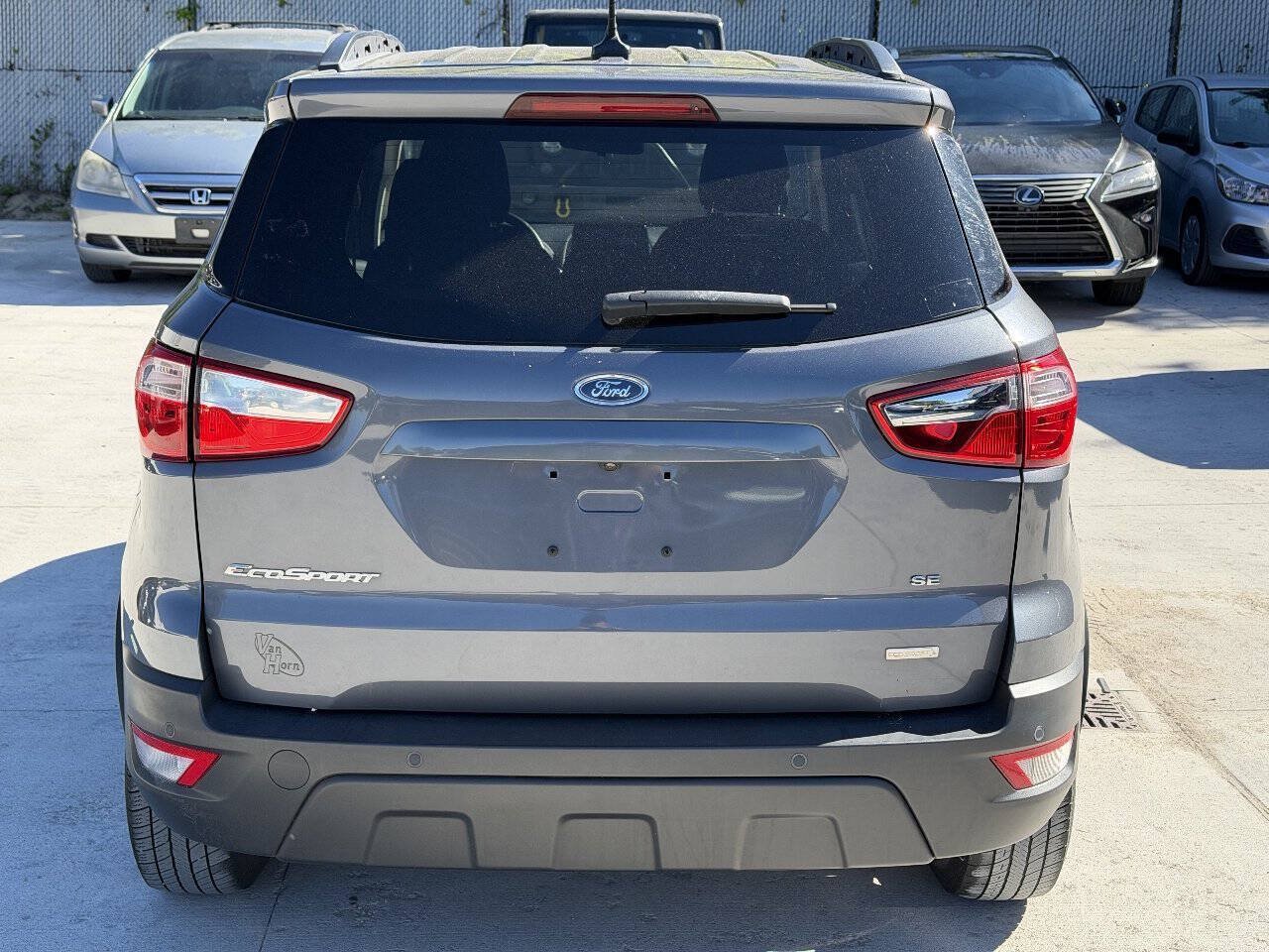 Used 2018 Ford EcoSport SE w/ SE Convenience Package FWD image 6